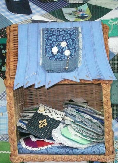 Image of inside of the wicker hut with pockets in it.